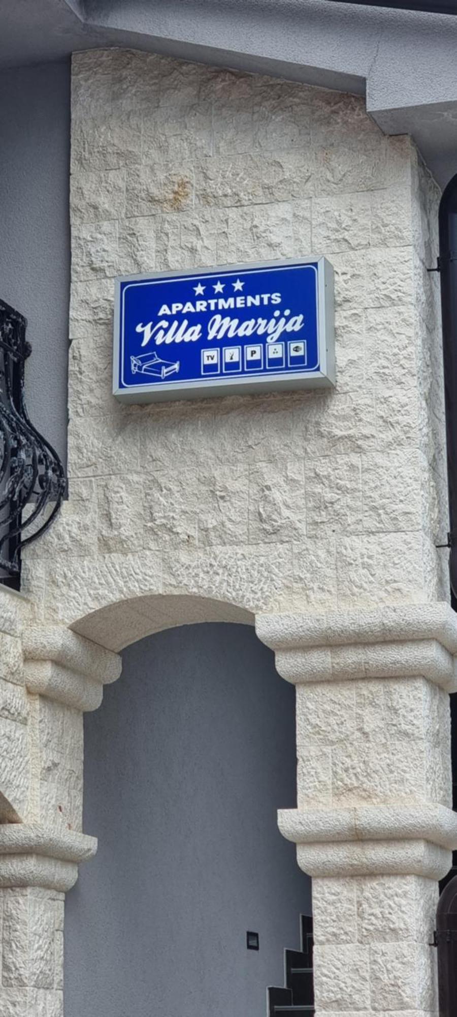 Villa Marija Vir Exteriér fotografie