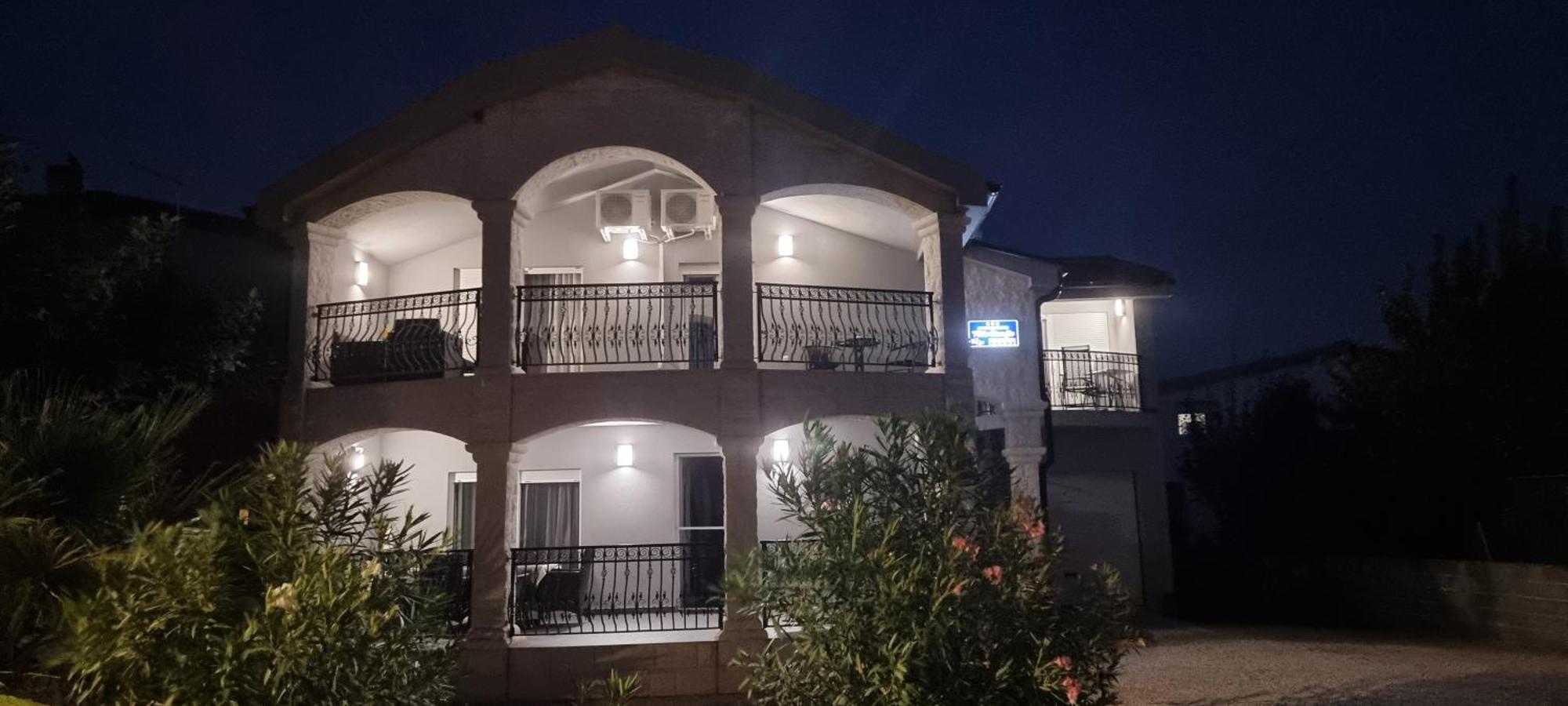Villa Marija Vir Exteriér fotografie